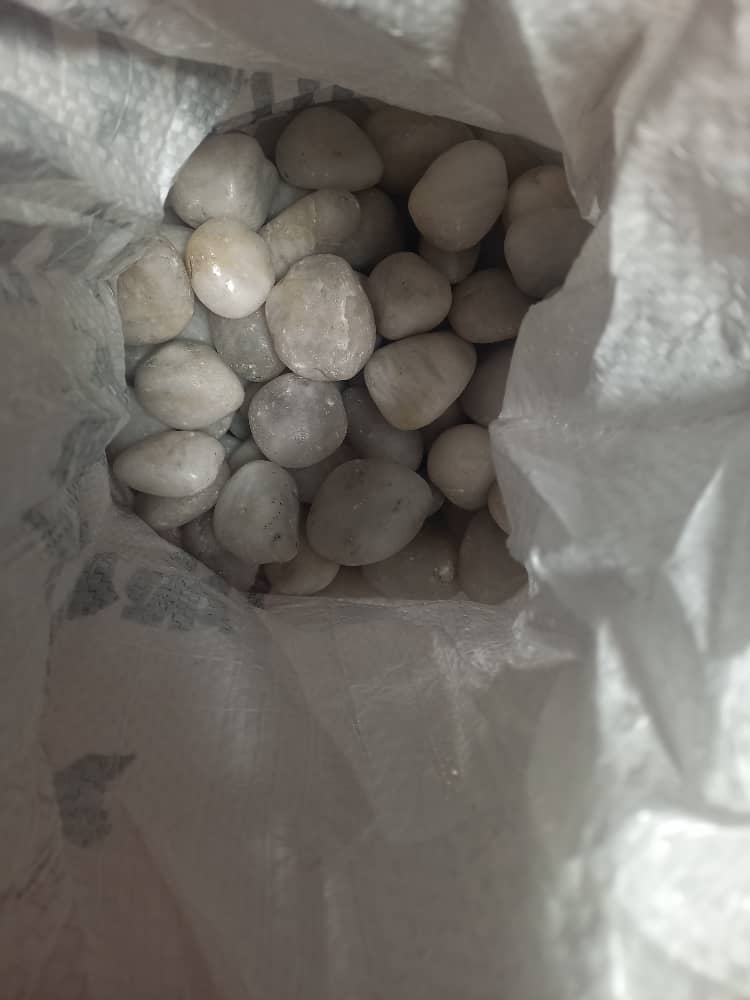 River pebbles Whitestone landscape stone - View 1