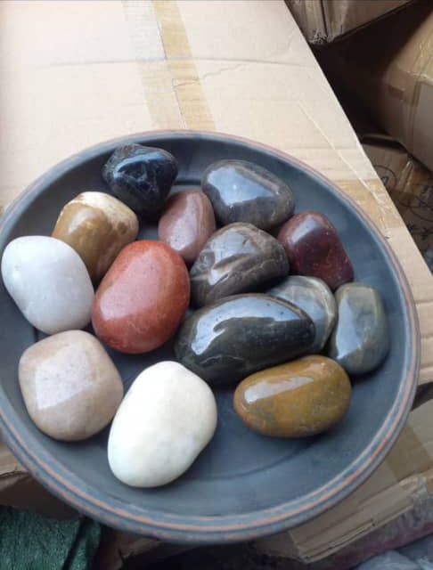 River pebbles Whitestone landscape stone
